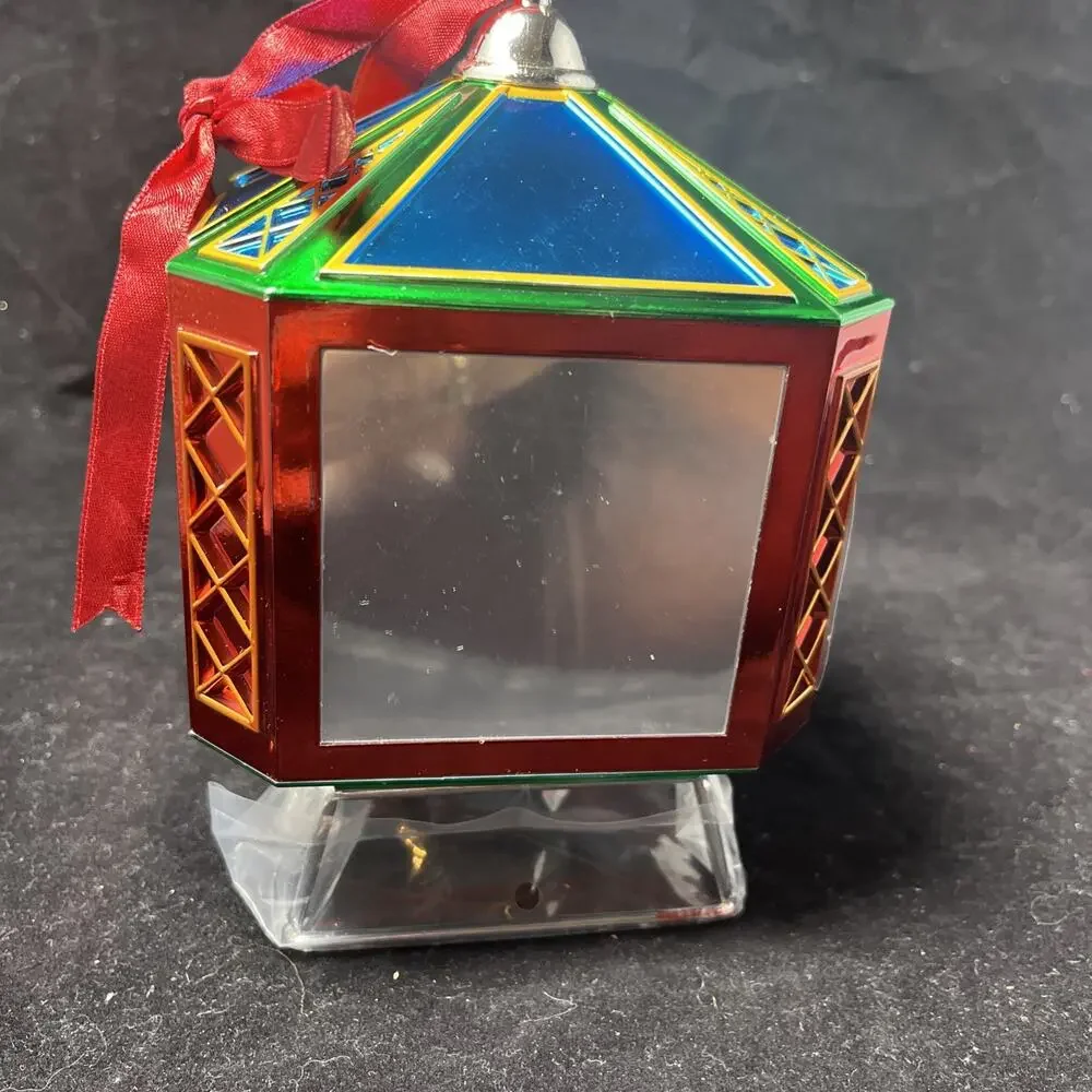 MR. CHRISTMAS 2009 MUSICAL MOTION ACTIVATED LIGHTED ORNAMENT w/SNOWMEN-TESTED